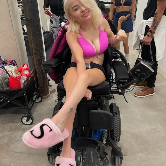 Victoria's Secret di Runway of Dreams, New York Fashion Week hari terakhir