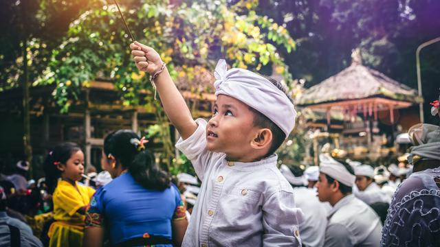 Ilustrasi keanekaragaman budaya Indonesia