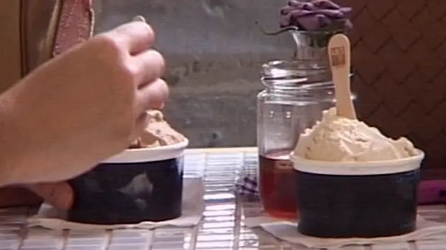 Uniknya Es Krim 'Fisika' Dicampur Nitrogen Cair