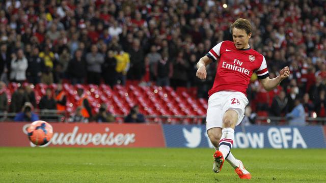 Foto : 5 Rekrutan Aneh Arsenal di Era Arsene Wenger