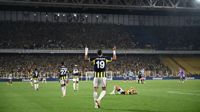 Foto: Epic Comeback! Fenerbahce Melaju ke Babak Play Off Liga Champions 2025/2026