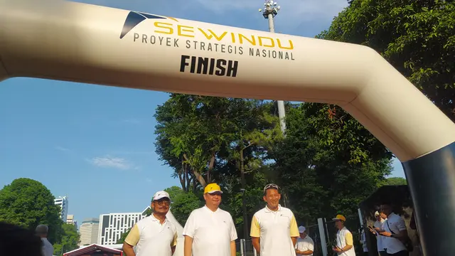 Menteri Koordinator Bidang Perekonomian Airlangga Hartarto menghadiri peringatan sewindu pelaksanaan Proyek Strategis Nasional (PSN), di Gelora Bung Karno, Jakarta