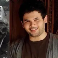 Ridho Rhoma dan kendaraan yang ditabrak.