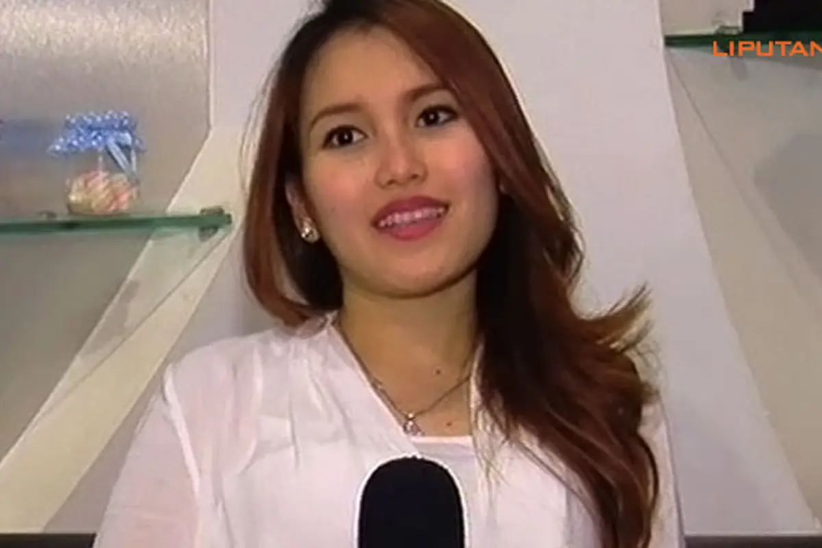 ayu-131111b.jpg