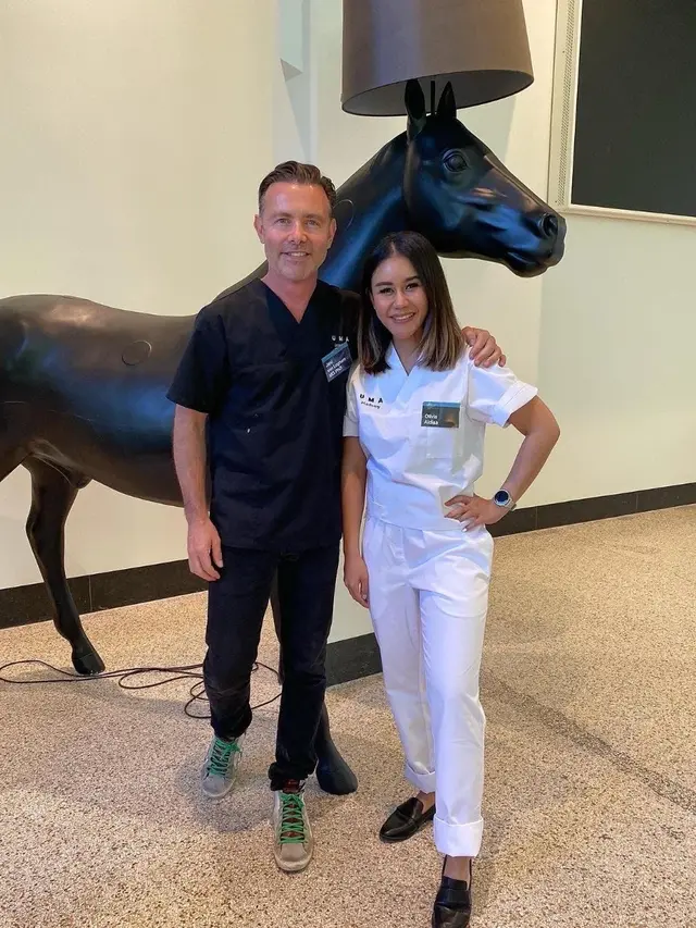 dr. Olivia Aldisa, praktisi medis sekaligus Chief Doctor di salah satu klinik kecantikan di Jakarta