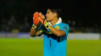 Ronald Muller, kiper timnas Filipina di Piala AFF 2016 memutuskan pensiun dari The Azkals. (Bola.com/Instagram)