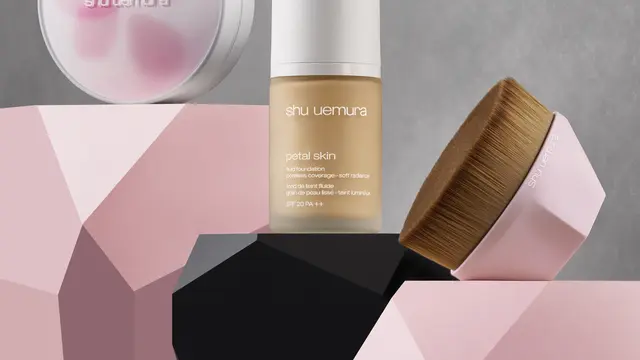 Lansiran Cushion Foundation Terbaru untuk Kulit Cantik Optimal