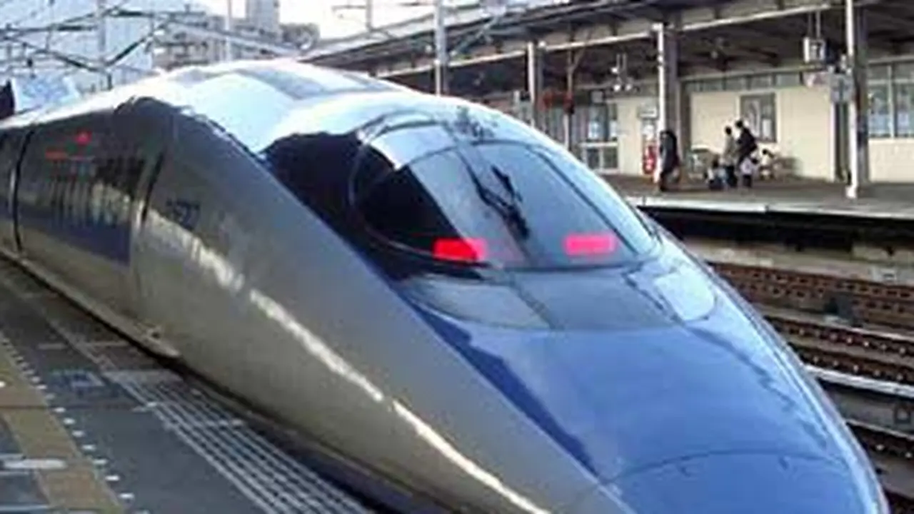 111109cshinkansen.jpg