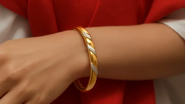 7 Model Gelang Emas yang Cocok Dipakai untuk Upacara Bendera Hari Kemerdekaan 17 Agustus 1945 HUT RI ke-80