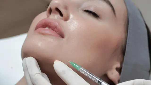 Tren Kecantikan 2025: Perawatan DNA Salmon di Klinik Kecantikan Diprediksi Makin Diminati