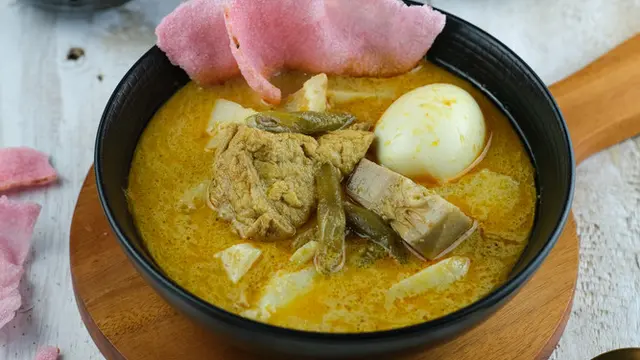 lontong sayur