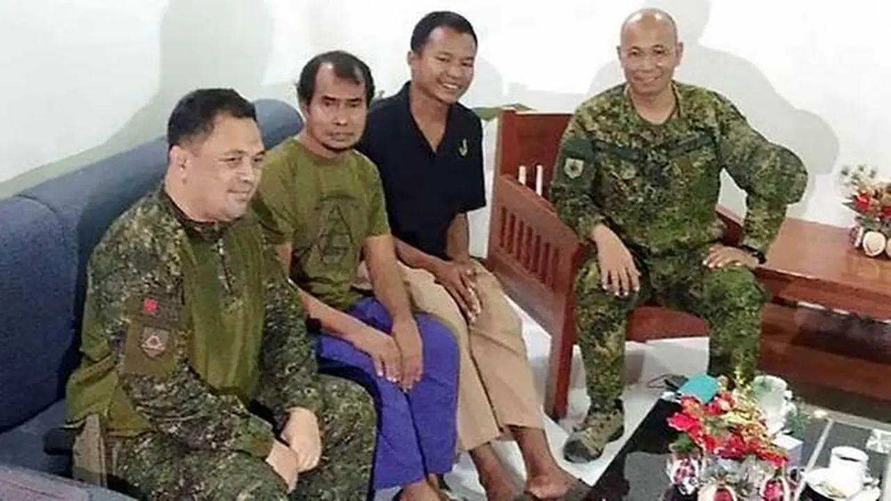 WNI korban sandera Abu Sayyaf berhasil diselamatkan militer Filipina.