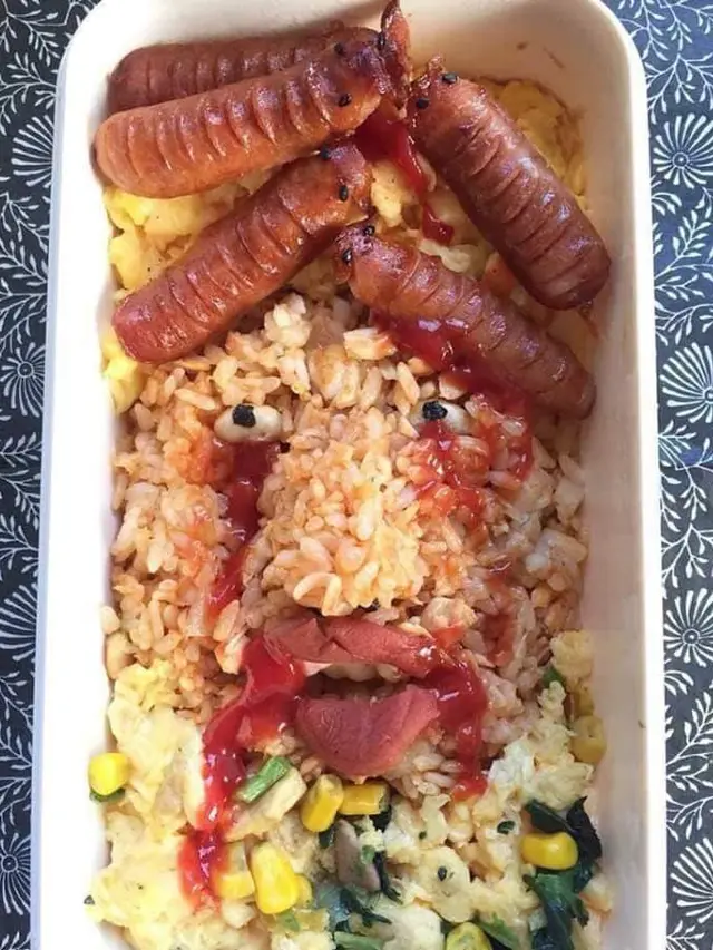 Bekal makanan serem (Sumber: Twitter/fayuliana)