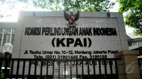 KPAI akan menitipkan kelima anak yang ditelantarkan orangtuanya kepada kerabat mereka yang dinilai cocok, Jakarta , Jumat (15/5/2015). (Liputan6.com/Yoppy Renato)