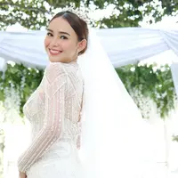 Amanda Manopo Tampil dengan Gaun Pengantin. [@amandamanopo]
