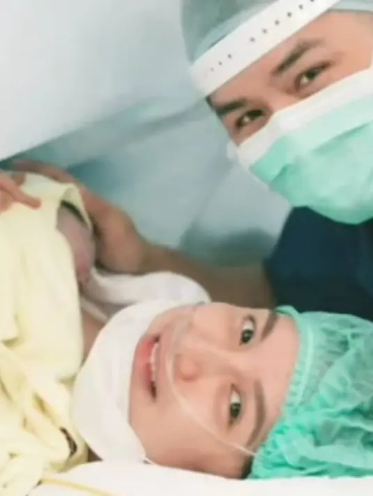 Anak ke-2 Chelsea Olivia dan Glenn Alinskie (Foto: Instagram/chelseaoliviia92)