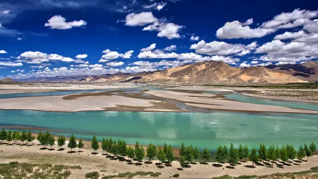 Sungai Yarlung Tsangpo, Tibet (Dok: Wikipedia/Creative Commons)