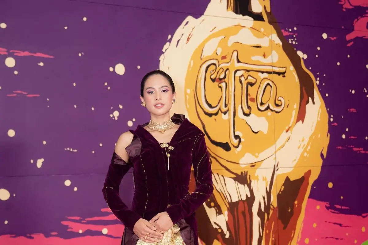 8 Model Kebaya Modern untuk Pernikahan hingga Acara Kenegaraan dari Mikha Tambayong-Raline Shah