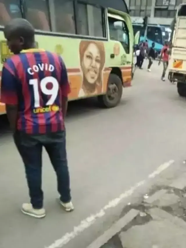 10 Nama Punggung Nyeleneh di Baju Jersey Ini Bikin Geleng Kepala
