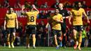 Pemain Wolves merayakan gol ke gawang Manchester United yang dicetak oleh Pablo Sarabia (kiri) dalam laga lanjutan Liga Inggris 2024/2025 di Old Trafford, Inggris, Minggu (20/04/2025) waktu setempat. (AFP/Paul Ellis)