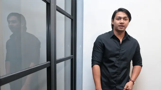 [Bintang] Deva Mahenra