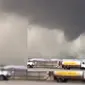Tornado di Oklahoma, Amerika Serikat. (Twitter/Brandyn Baker)