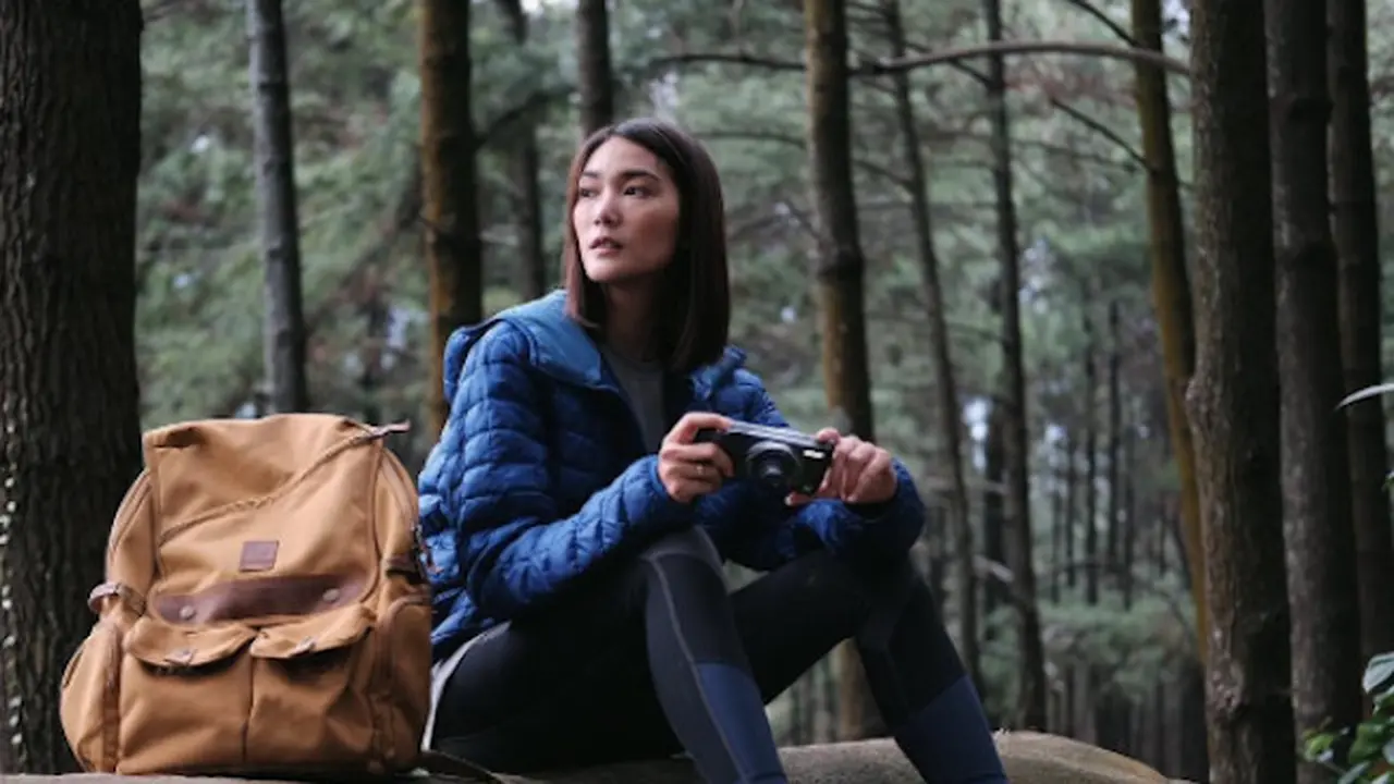 [Bintang] Busana untuk traveling