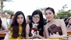 Ia ingin para hewan peliharaan juga sama modisnya dengan sang pemilik.