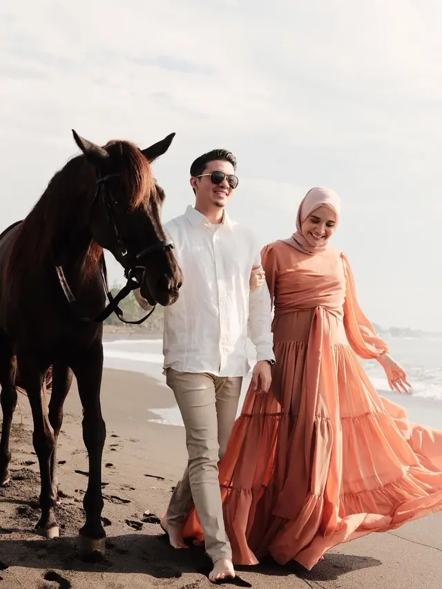 Zaskia Sungkar dan Irwansyah