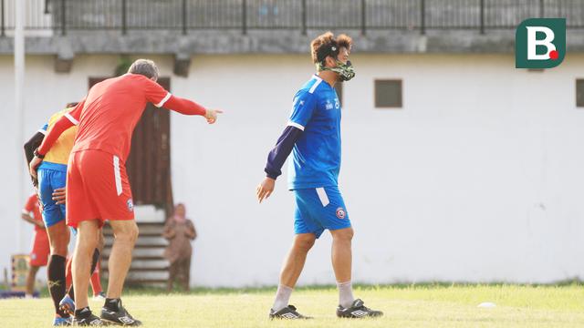 Pemain Arema FC, Hamka Hamzah