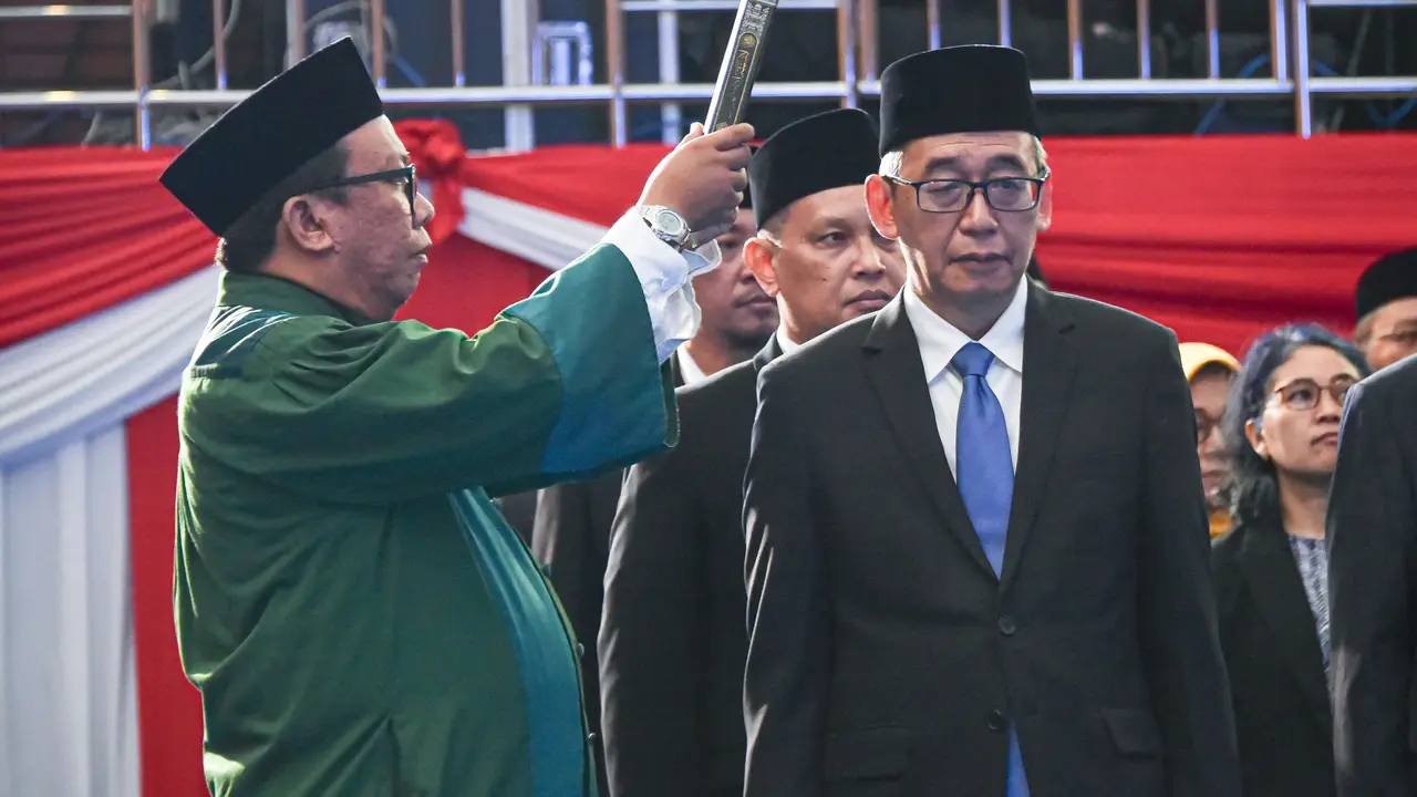 Menteri LH Lantik 43 Pejabat Tinggi Pratama untuk Tangani Isu Lingkungan