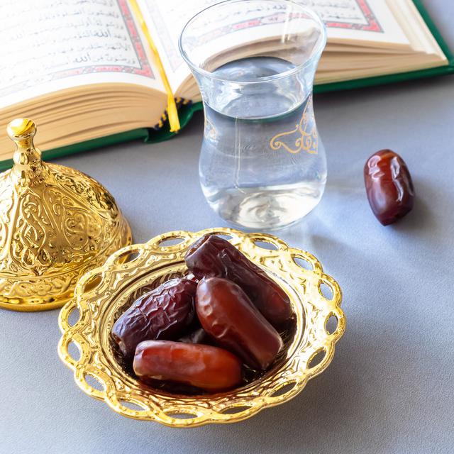 Khasiat Air Rendaman Kurma Untuk Kesehatan Tubuh Ini Jenis Kurma Yang Dianjurkan Semua Halaman Grid Health