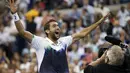 Petenis Kroasia, Marin Cilic, berteriak usai menghentikan perlawanan Kei Nishikori (Jepang) di final tunggal putra turnamen tenis US Open 2014, New York, (8/9/2014). (REUTERS/Mike Segar)