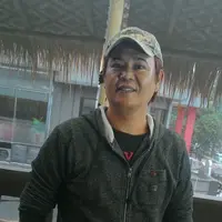 Aggrie Muarra Kell menggelar sesi klarifikasi perihal kabar kedekatannya dengan Muzdalifah. (Ruswanto/Bintang.com)