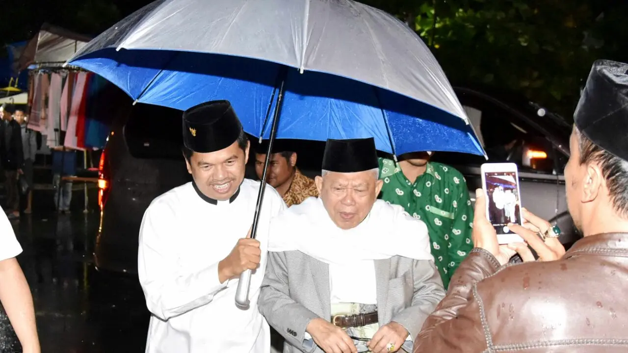 Rais Aam PBNU Kiai Ma’ruf Amin dan Dedi Mulyadi