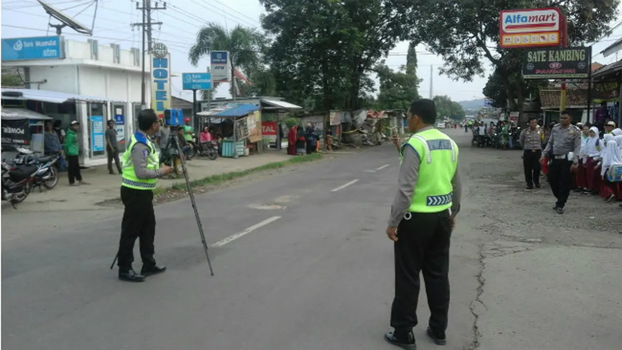 Olah TKP Kecelakaan Maut di Bumiayu