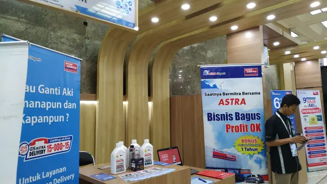 Pameran dan Seminar Jasa Industri di Gedung Kemenperin, Jakarta.