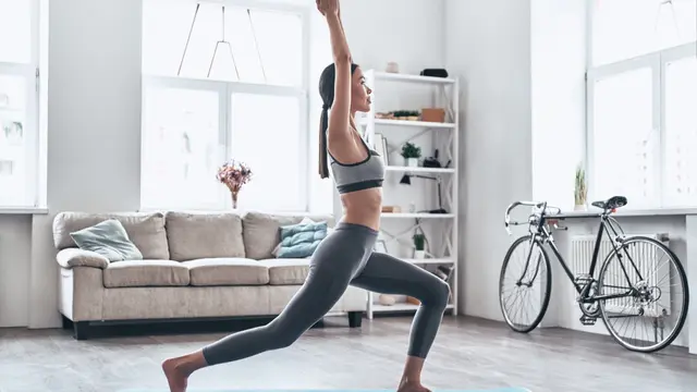 Tips Tampil Cantik Luar Dalam Saat Kembali WFO, Biar Makin Percaya Diri dan On Point