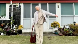Nabila merasa kehadirannya di lokasi ini menghidupkan kembali momen-momen lucu dan mendalam dari drama favoritnya tersebut. Lokasi ini juga menjadi tempat favorit bagi para penggemar untuk mengenang adegan-adegan ikonis. (Liputan6.com/IG/@nabilaishma)