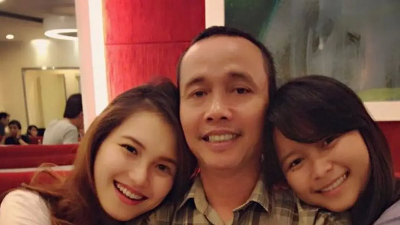 [Bintang] Ayu Ting Ting