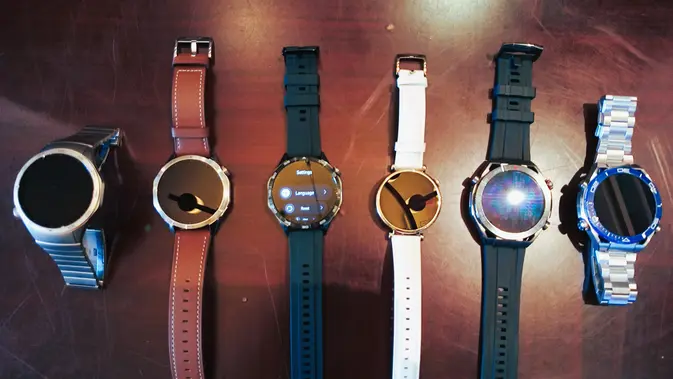 <p>Huawei Watch GT 4 (Liputan6.com/Jonathan Pandapotan Purba)</p>