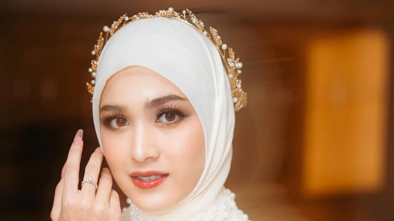 Cut Syifa