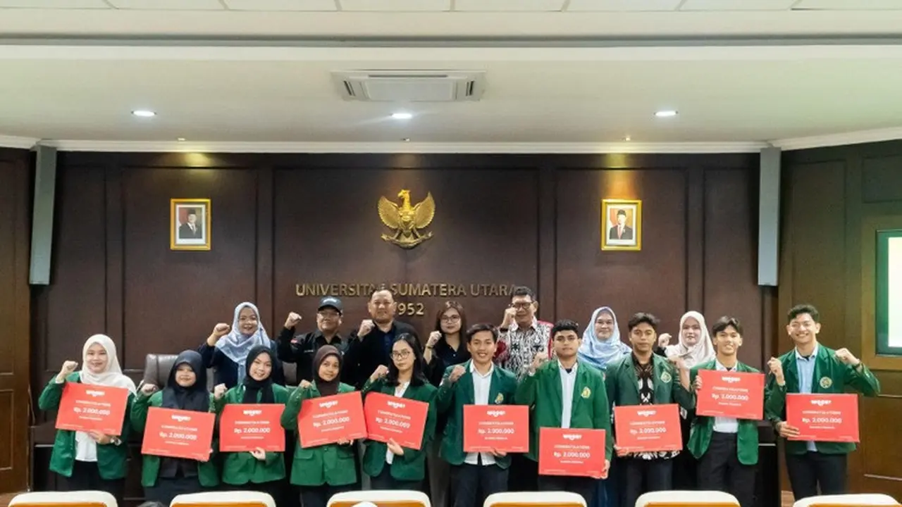 Universitas Sumatera Utara (USU) memberikan akses pendidikan yang lebih luas bagi mahasiswa kurang mampu namun berprestasi tinggi dengan bantuan beasiswa.