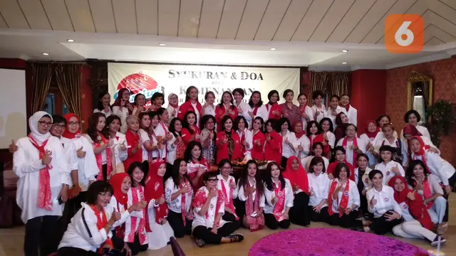 Relawan Perempuan Tangguh Pilih Jokowi (Pertiwi)
