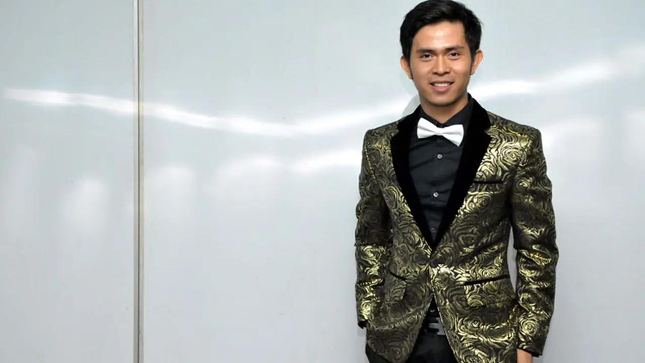 Cakra Khan