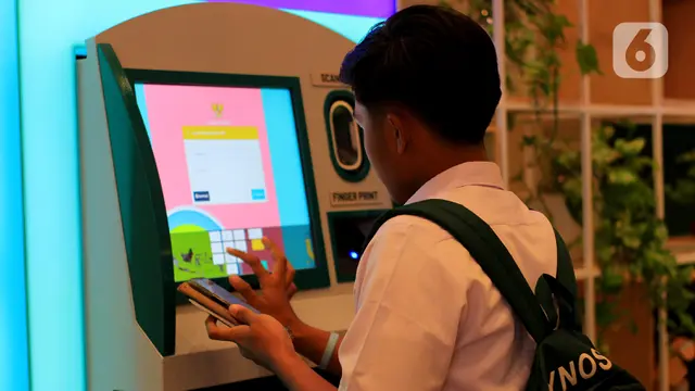 Kemudahan Cetak Dokumen Kependudukan Lewat Mesin ADM