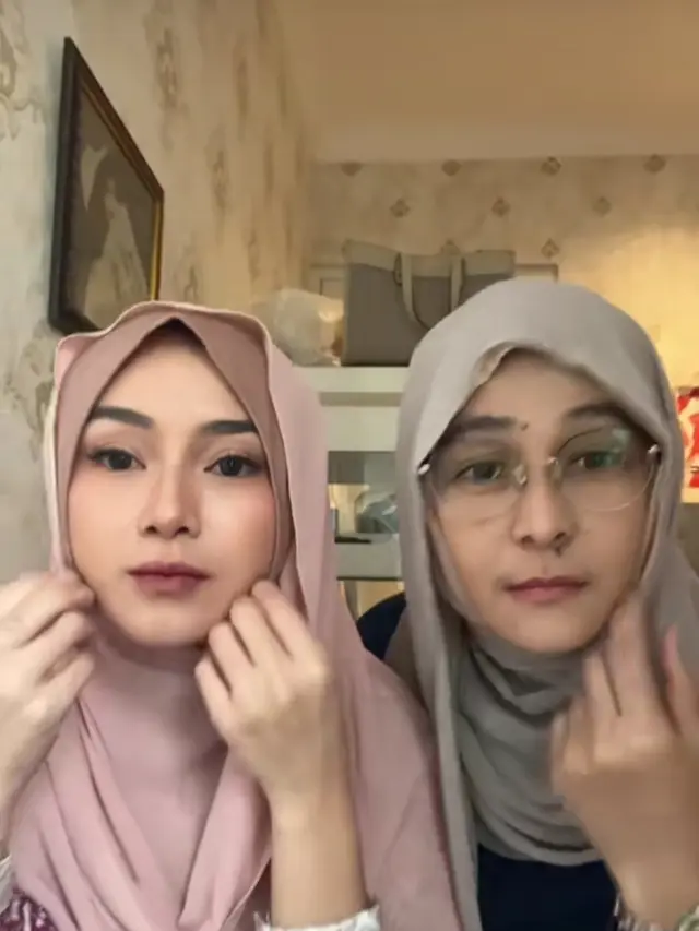 Dara dan Mita The Virgin