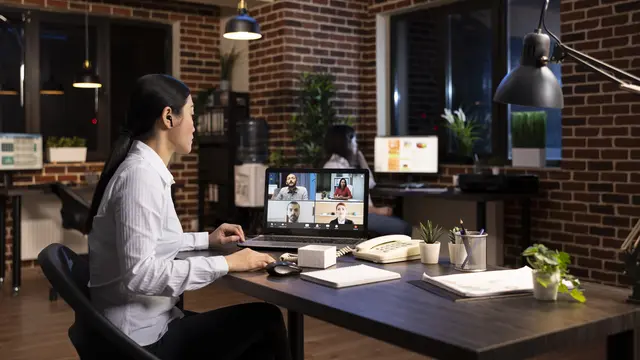 Tantangan yang dihadapi pekerja saat dalam mode hybrid