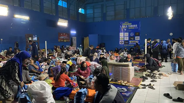 Korban longsor di Cisarua Bandung Barat. (Liputan6.com/Dikdik Ripaldi)
