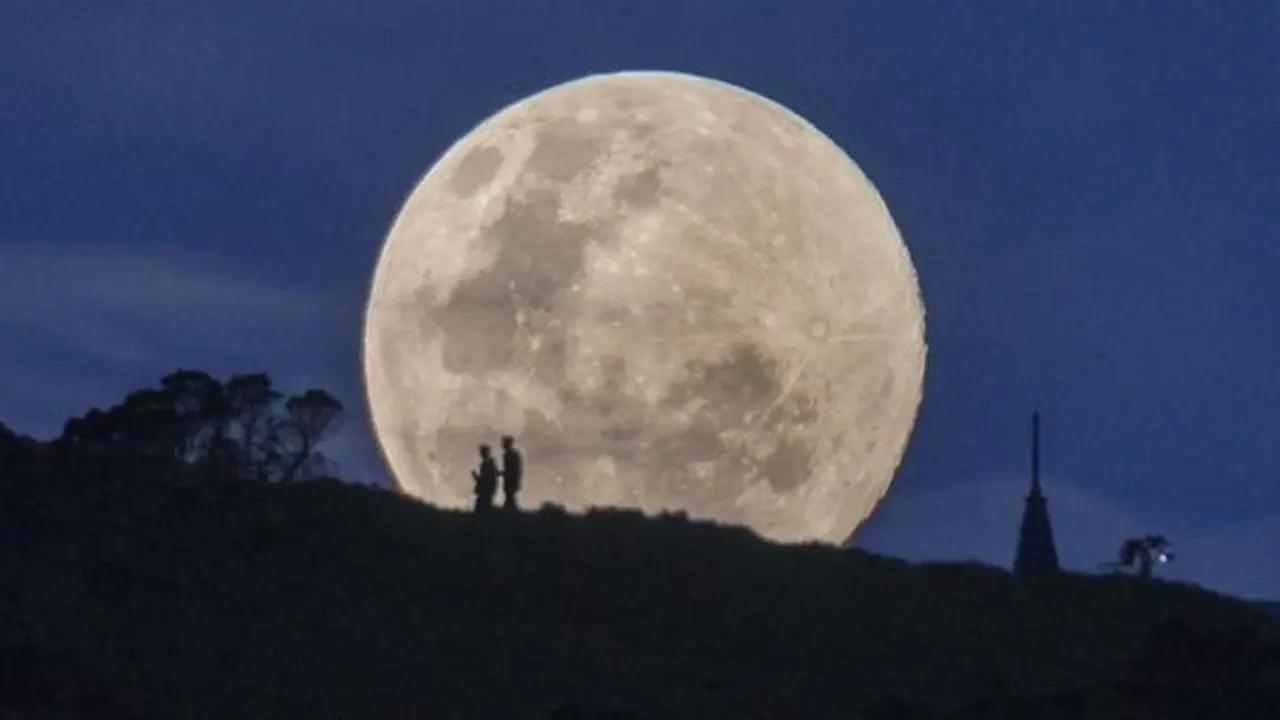 [Bintang] Supermoon